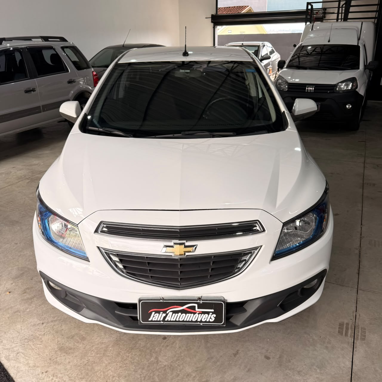 Chevrolet Onix LTZ 1.4 Flex 2015