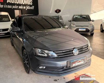 Veiculo_Semi_Novo_Jair_Automoveis_Wolks_Wagen_Jetta_2_0_1_7_3