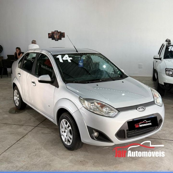 Veiculo Semi Novos Ford Fiesta 2 Veículo Semi Novo FORD FIESTA SEDAN CLASS ANO 2014 MOTOR 1.6